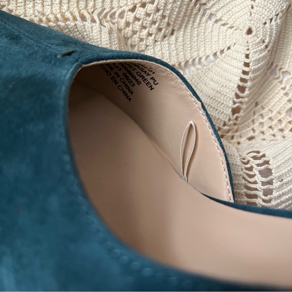 Banana Republic Elegant Teal D’ Orsay Pumps shoes - Picture 5 of 10